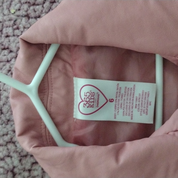 Girl's jacket - Picture 1 of 2